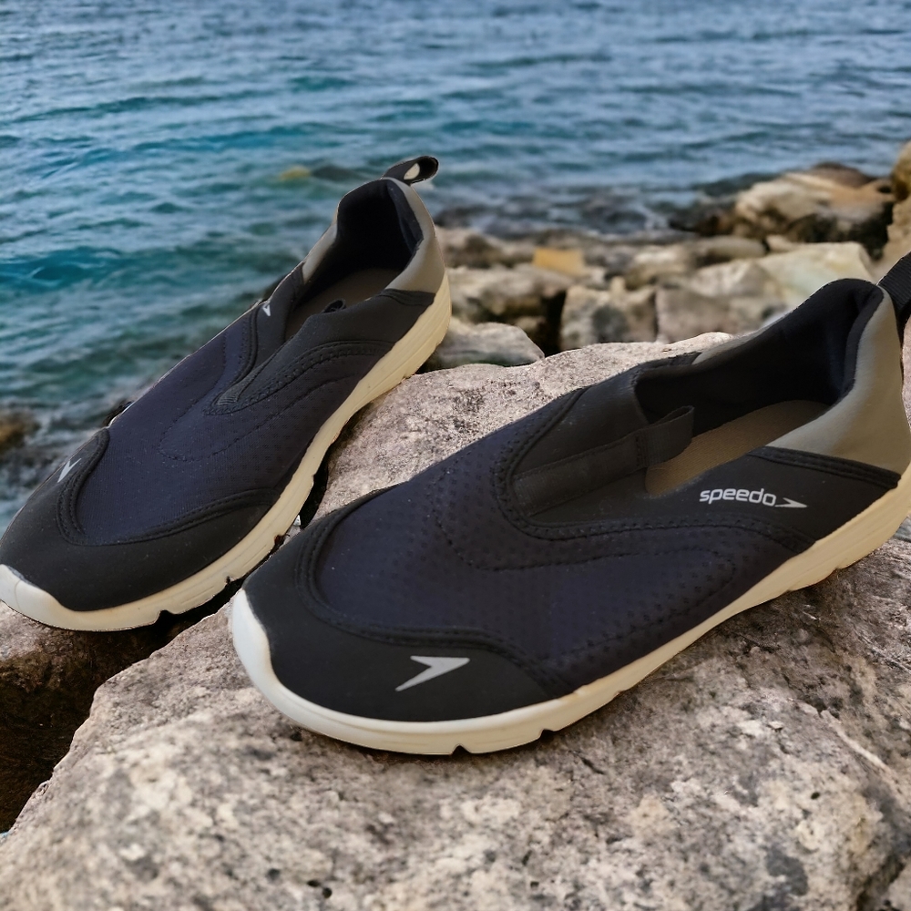 Speedo Women's Water Shoes Size 7/8